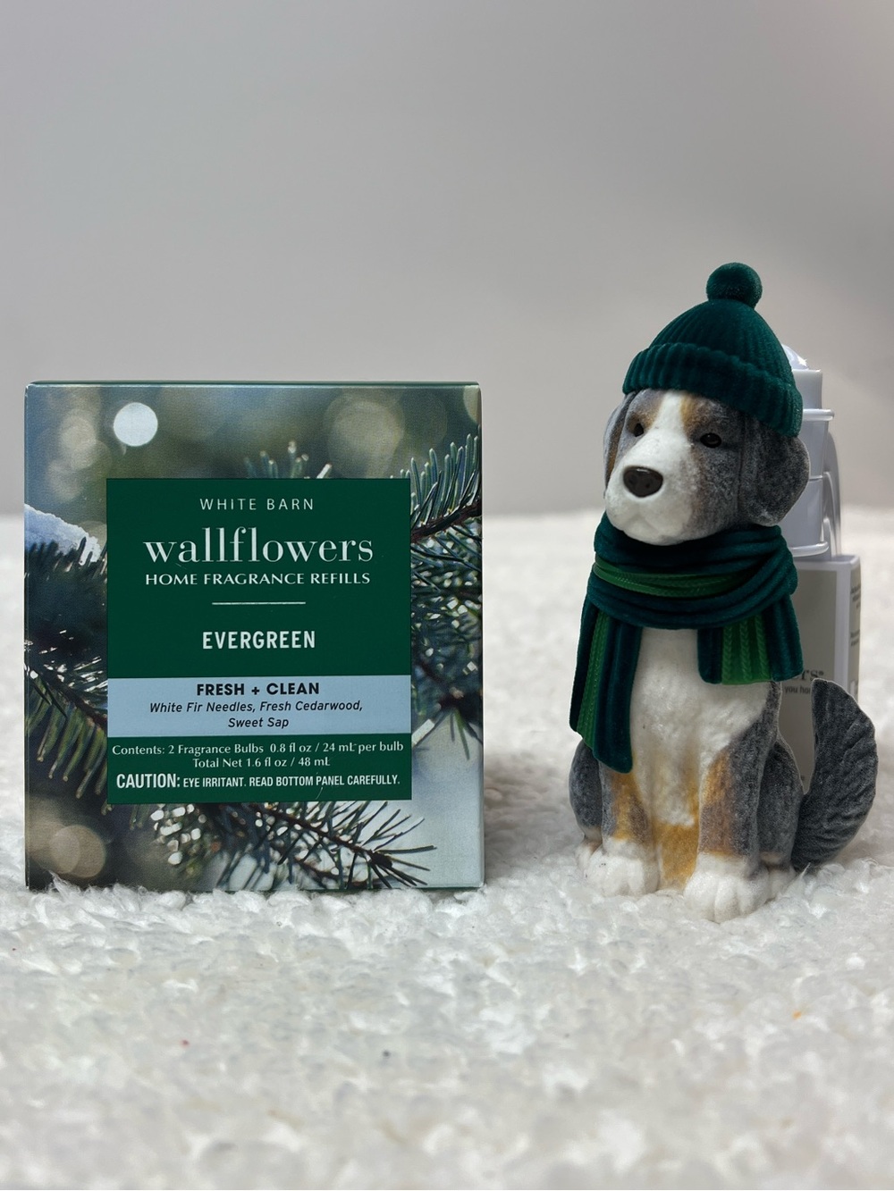 Bath & Body Works Holiday Dog Wallflower Diffuser w/Evergreen Refills Set of 2